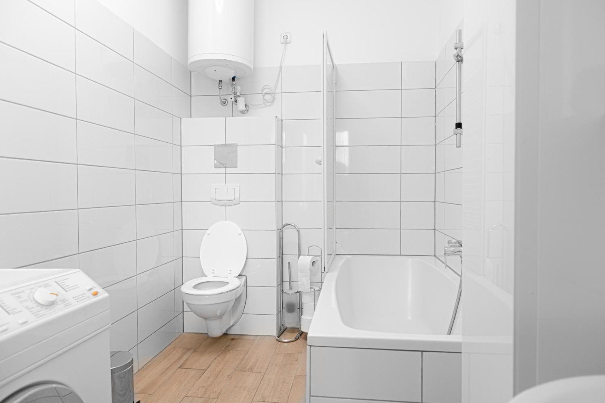 Lovely 2Br Shared Apartment, Enkplatz U3, 15Min To Center Wenen Buitenkant foto