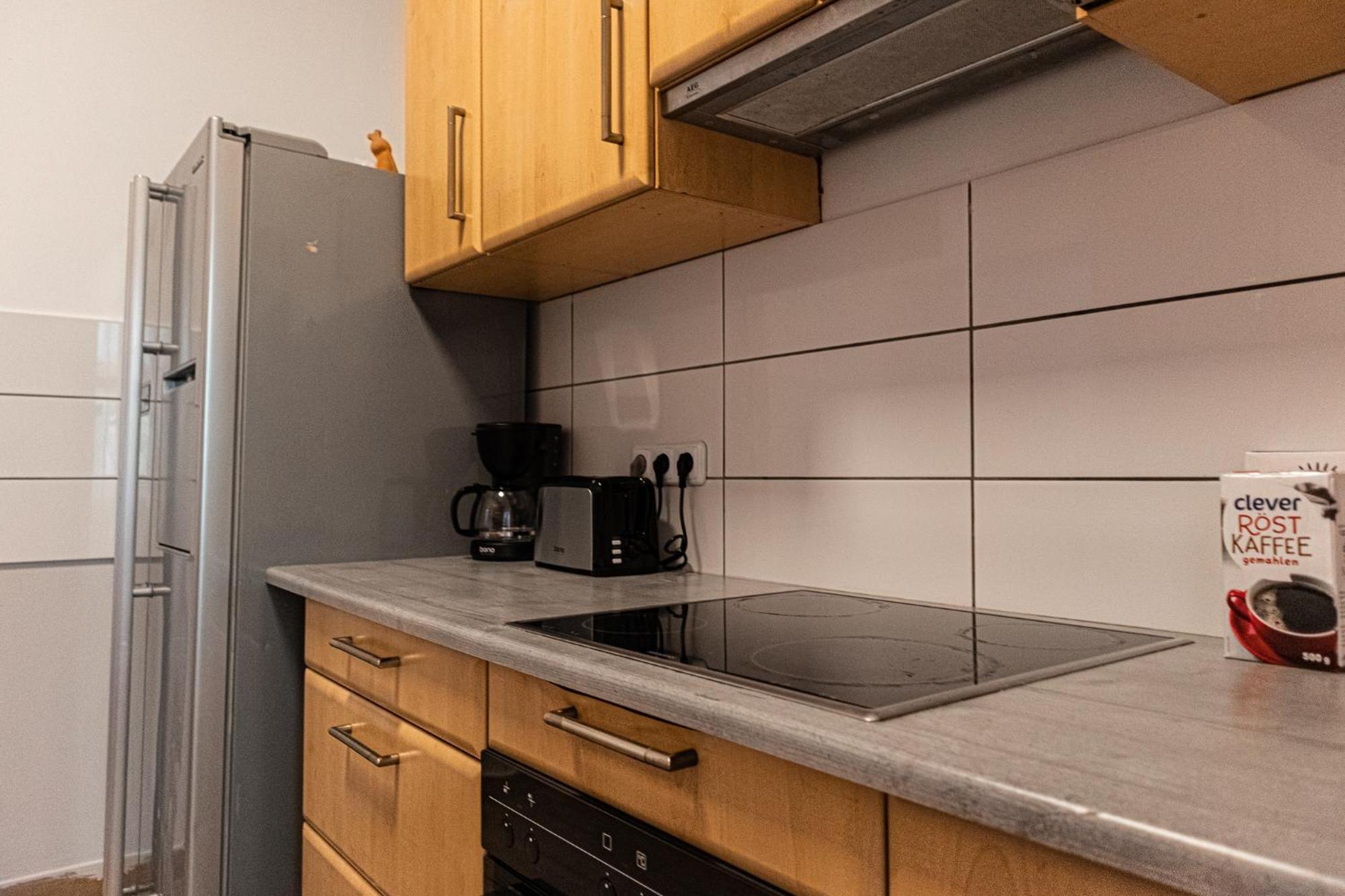 Lovely 2Br Shared Apartment, Enkplatz U3, 15Min To Center Wenen Buitenkant foto